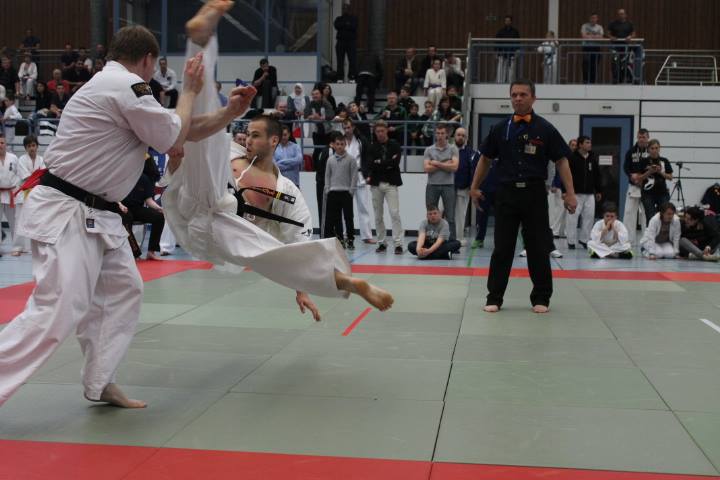 1975229_688575037872130_693441426_n